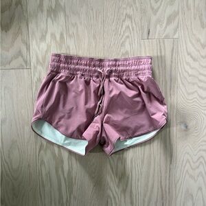 Lululemon Choose a Side Shorts 3"